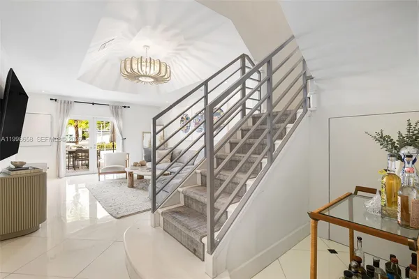 $4,150,000 | 1415 Sunset Harbour Drive, Unit TH102, Miami Beach, FL 33139