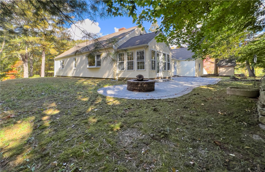 190 Harmony Road Scituate, RI 02857 - Photo 4 of 22