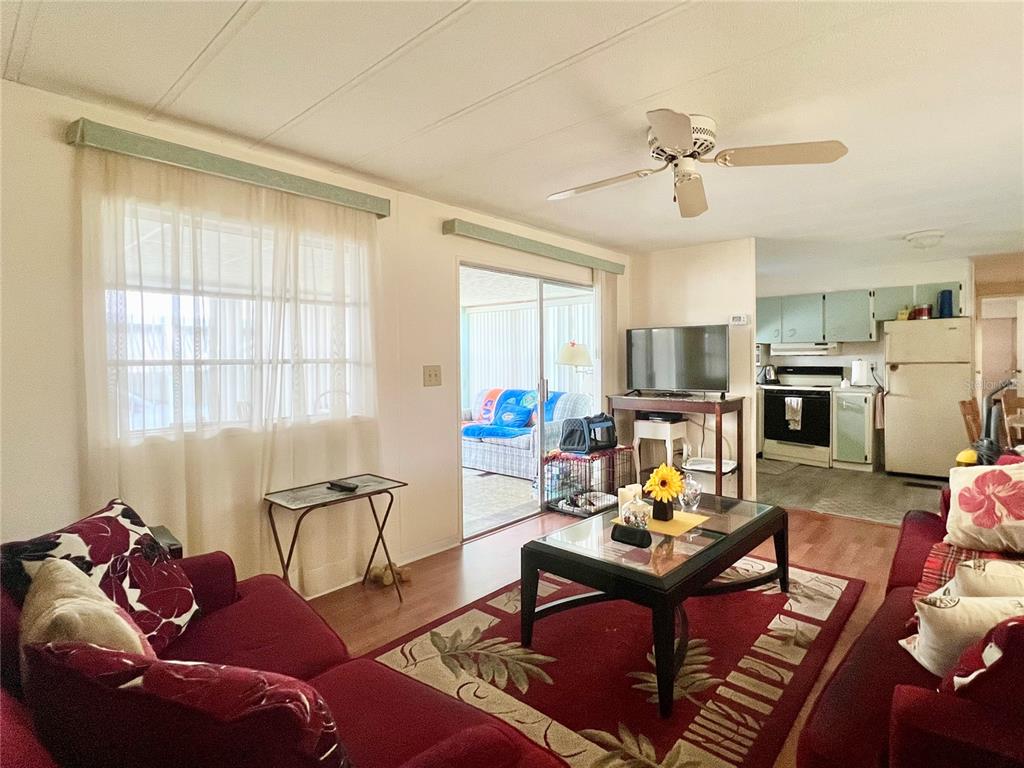 1100 South Belcher Road, Unit 115 Largo, FL 33771 - Photo 25 of 54 Living room