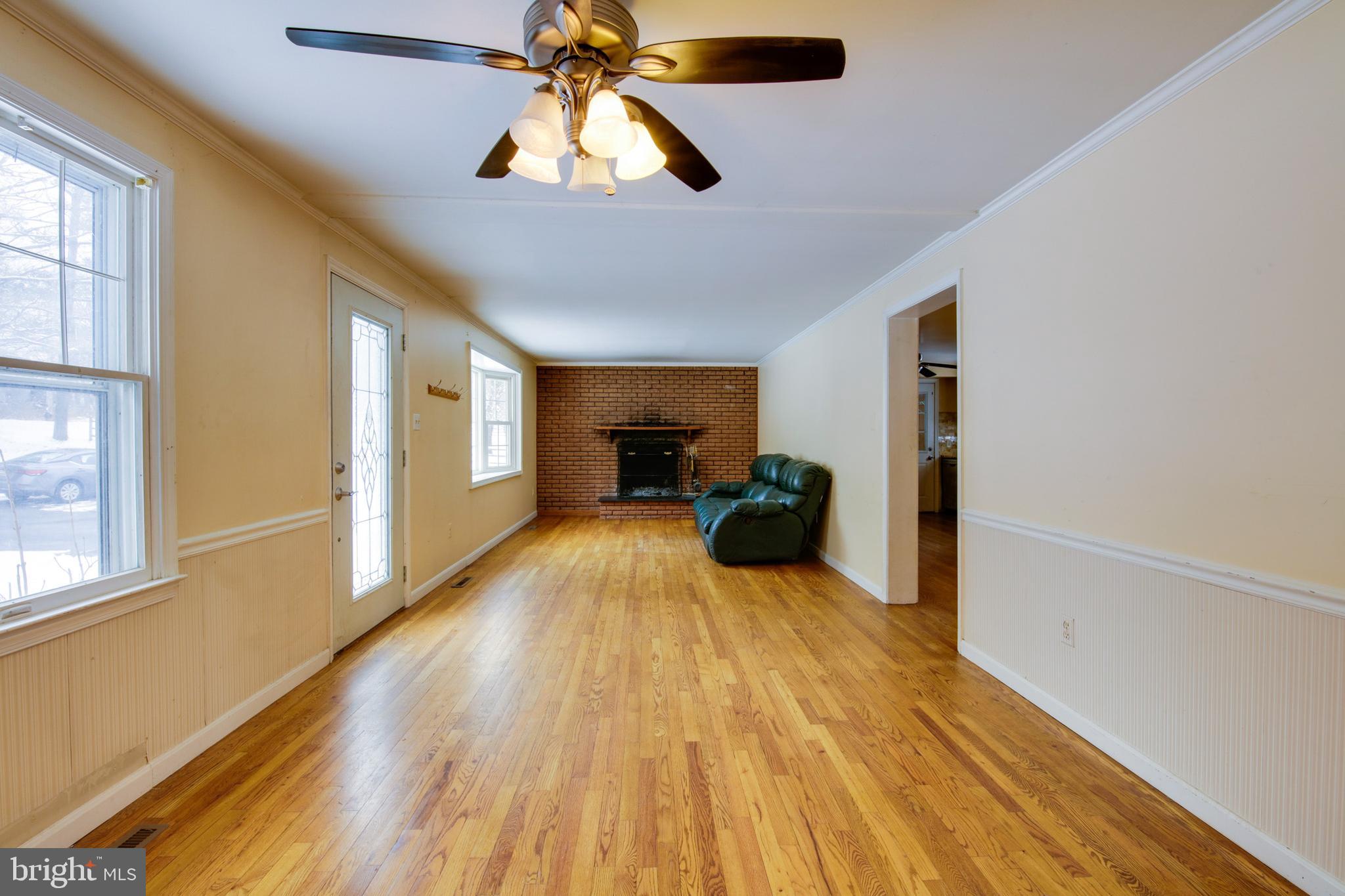 2900 Florence Road Woodbine, MD 21797 - Photo 3 of 30 Gallery Image 3