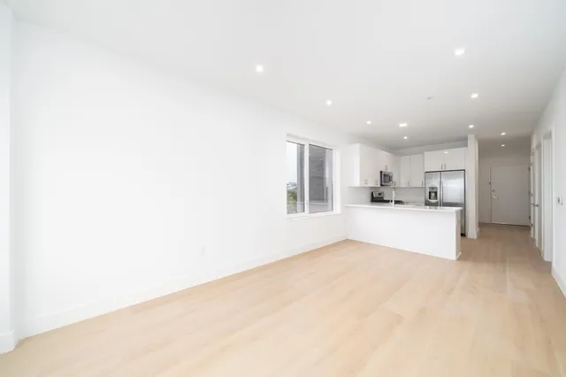 $3,250 | 3309 Liberty Avenue, Unit 301, North Bergen, NJ 07047