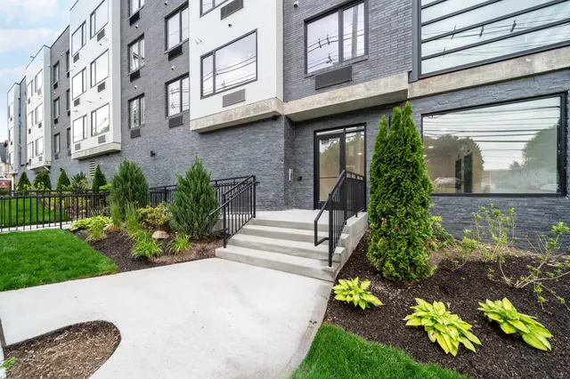 $3,250 | 3309 Liberty Avenue, Unit 301, North Bergen, NJ 07047