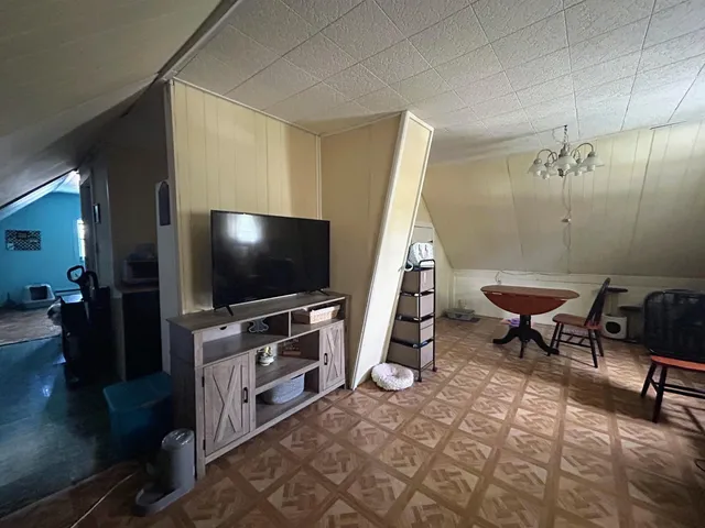 $325,000 | 513 Giddings Street, Springfield, VT 05150