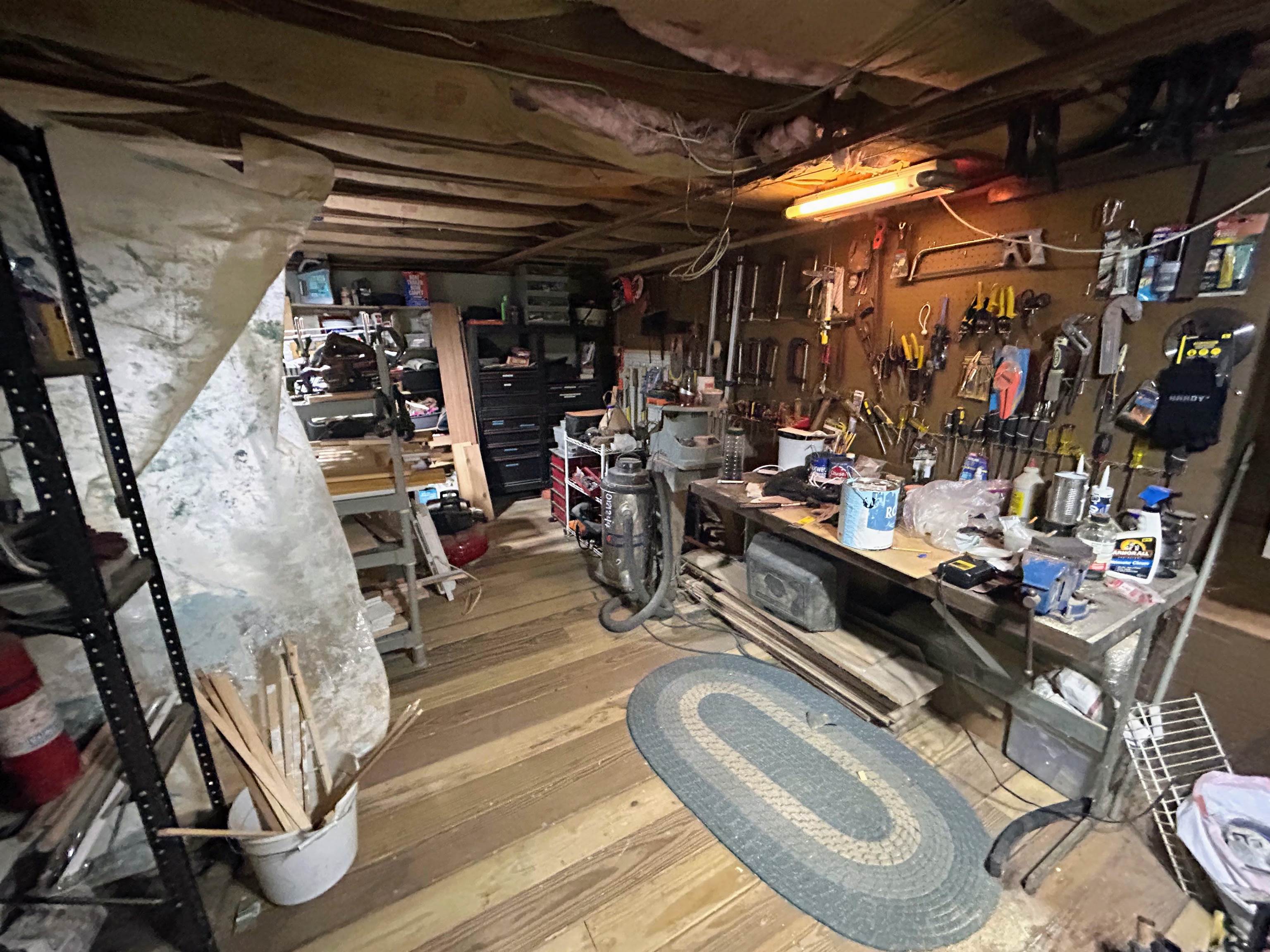 513 Giddings Street Springfield, VT 05150 - Photo 38 of 52