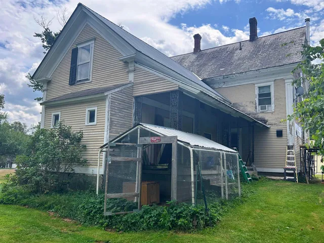 $325,000 | 513 Giddings Street, Springfield, VT 05150