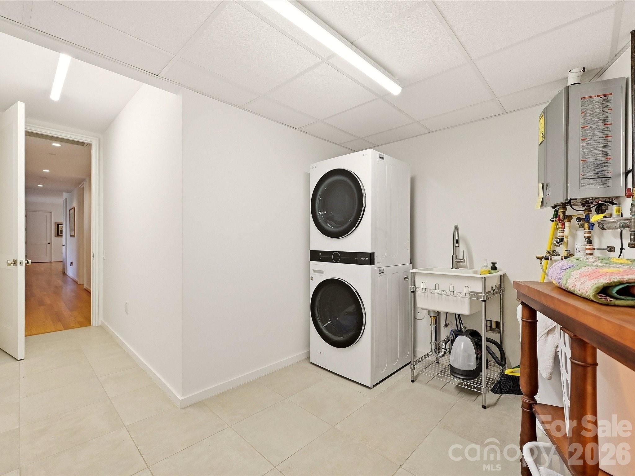1333 Queens Road, Unit C3 Charlotte, NC 28207 - Photo 25 of 31 Gallery Image 25
