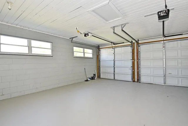 a view of a garage
