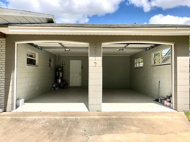 a view of a garage