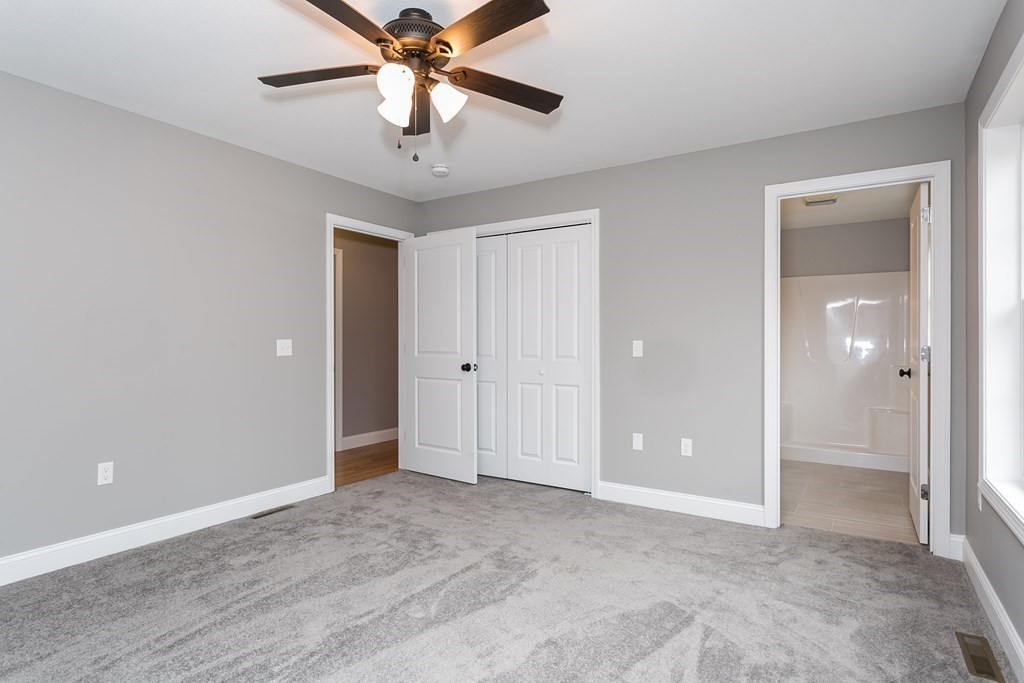 173 Cabinet Street Springfield, MA 01129 - Photo 16 of 33