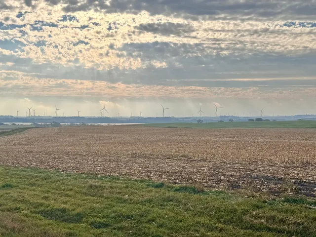 $24,900 | 1 County Road 124, Lake Benton, MN 56149