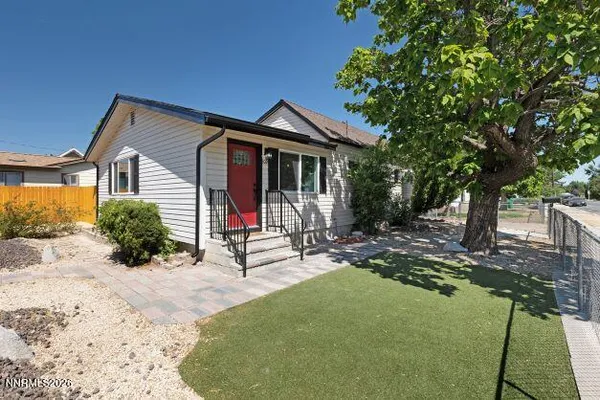 $1,895 | 309 4th Street, Sparks, NV 89431