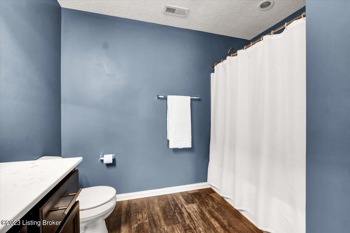 7814 Westbrook Road Louisville, KY 40258 - Photo 29 of 43 29-7814 Westbrook Rd-128