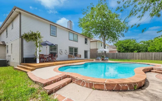 $580,000 | 208 Settlers Valley Drive, Pflugerville, TX 78660