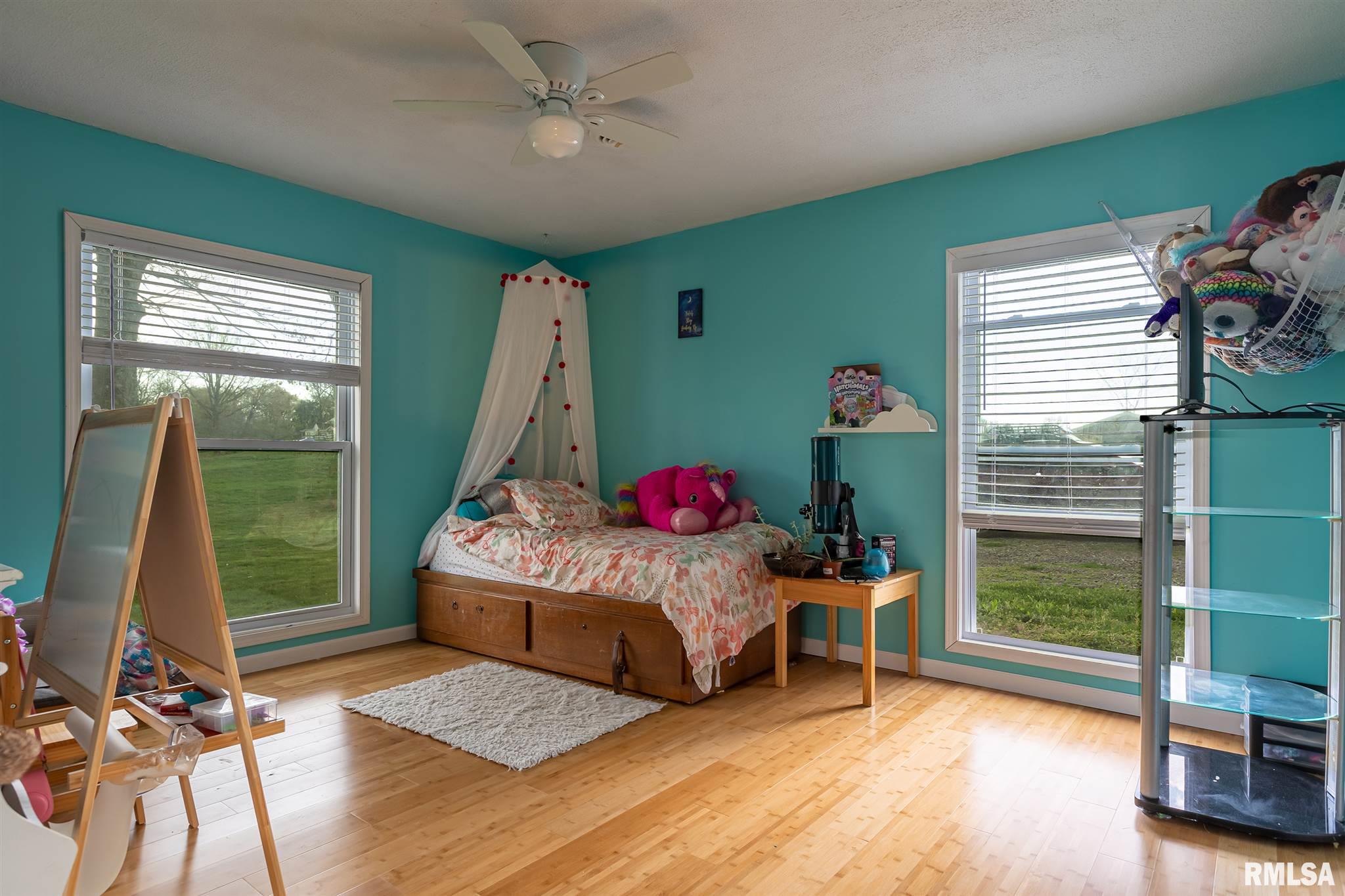 14437 Allen Road Carterville, IL 62918 - Photo 21 of 42 Gallery Image 21