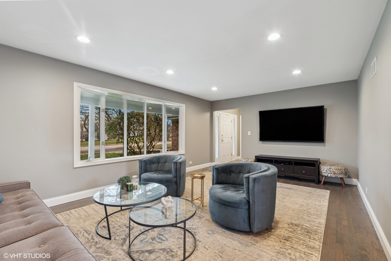 430 Wilmot Road Deerfield, IL 60015 - Photo 3 of 24 Gallery Image 3