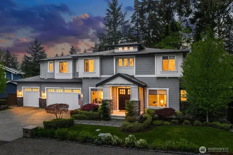 $4,168,000 | 1646 106th Avenue Southeast, Bellevue, WA 98004