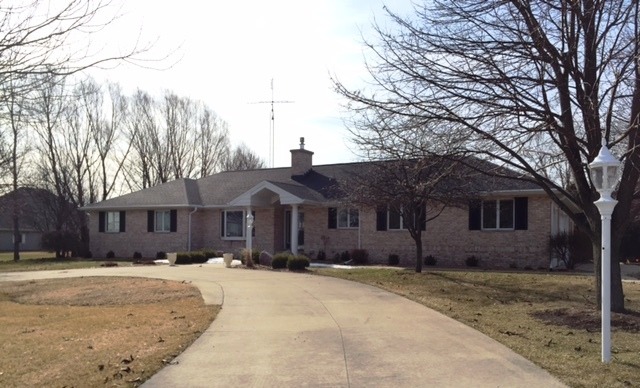 44 North 42nd Road Mendota, IL 61342 - Photo 1 of 25