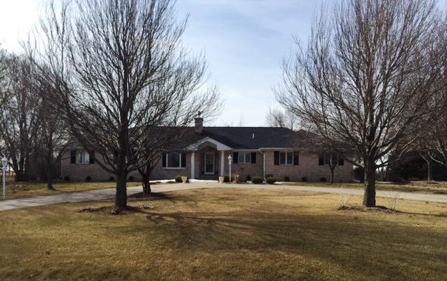 44 North 42nd Road Mendota, IL 61342 - Photo 2 of 25