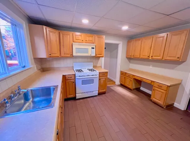 $2,850 | 67-69 Cameron Avenue, Unit 1, Somerville, MA 02144