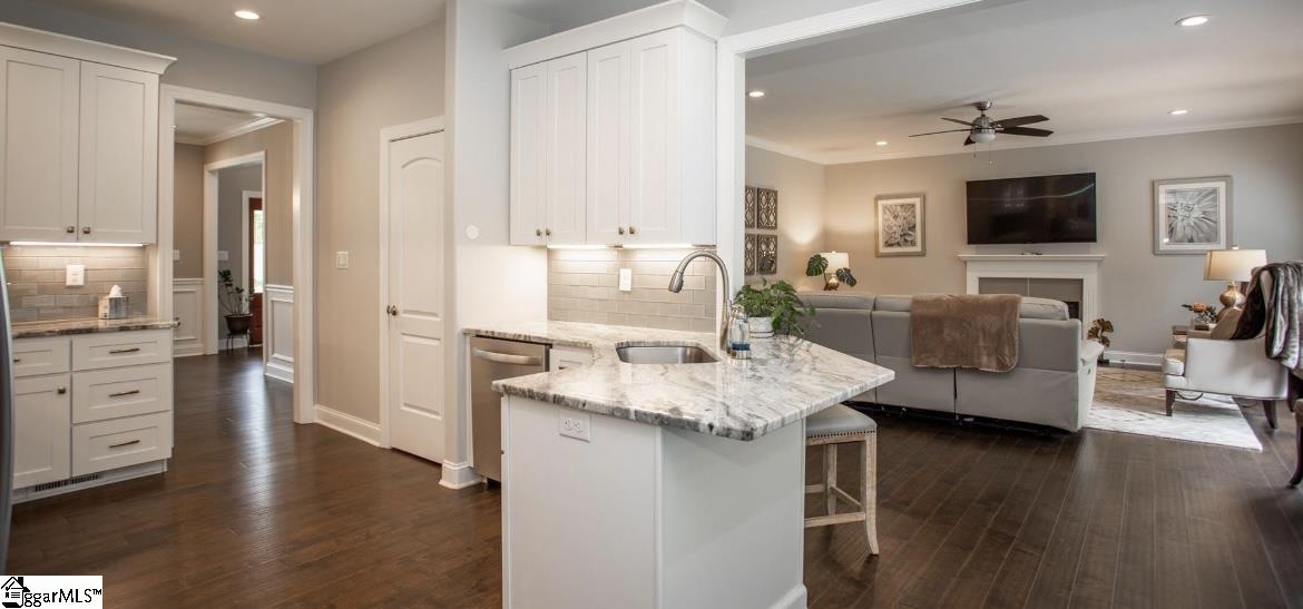 506 Hammett Bridge Road Greer, SC 29650 - Photo 8 of 20 Gallery Image 8