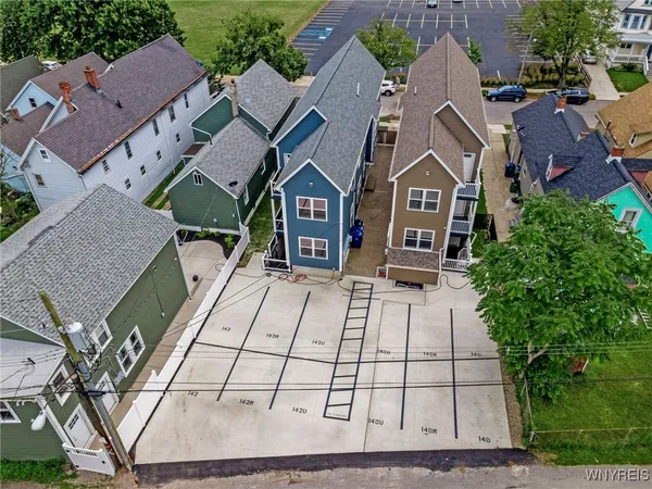 $1,500 | 140 Seymour Street, Buffalo, NY 14210