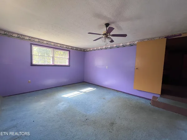$179,900 | 554 Mary Cromwell Road, Jamestown, TN 38556