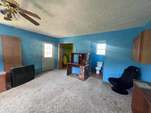 $179,900 | 554 Mary Cromwell Road, Jamestown, TN 38556