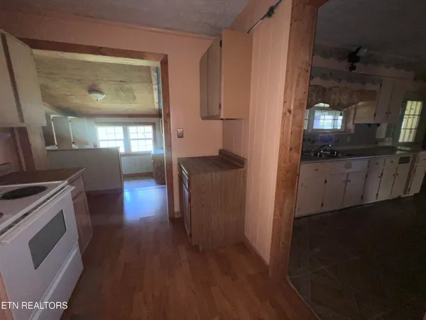 $179,900 | 554 Mary Cromwell Road, Jamestown, TN 38556