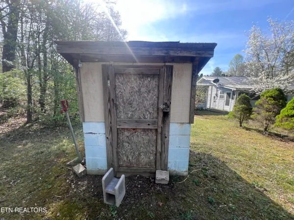 $179,900 | 554 Mary Cromwell Road, Jamestown, TN 38556