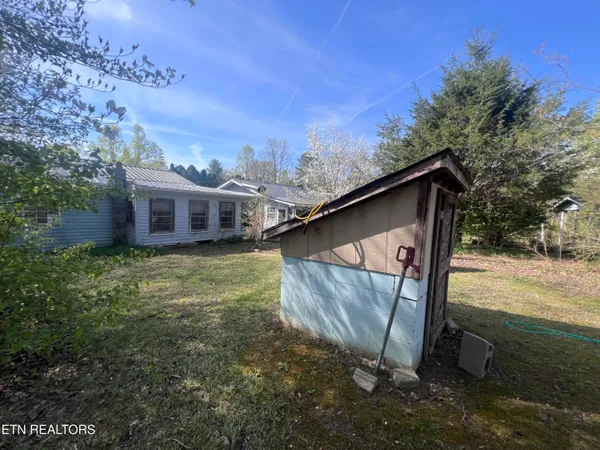 $179,900 | 554 Mary Cromwell Road, Jamestown, TN 38556