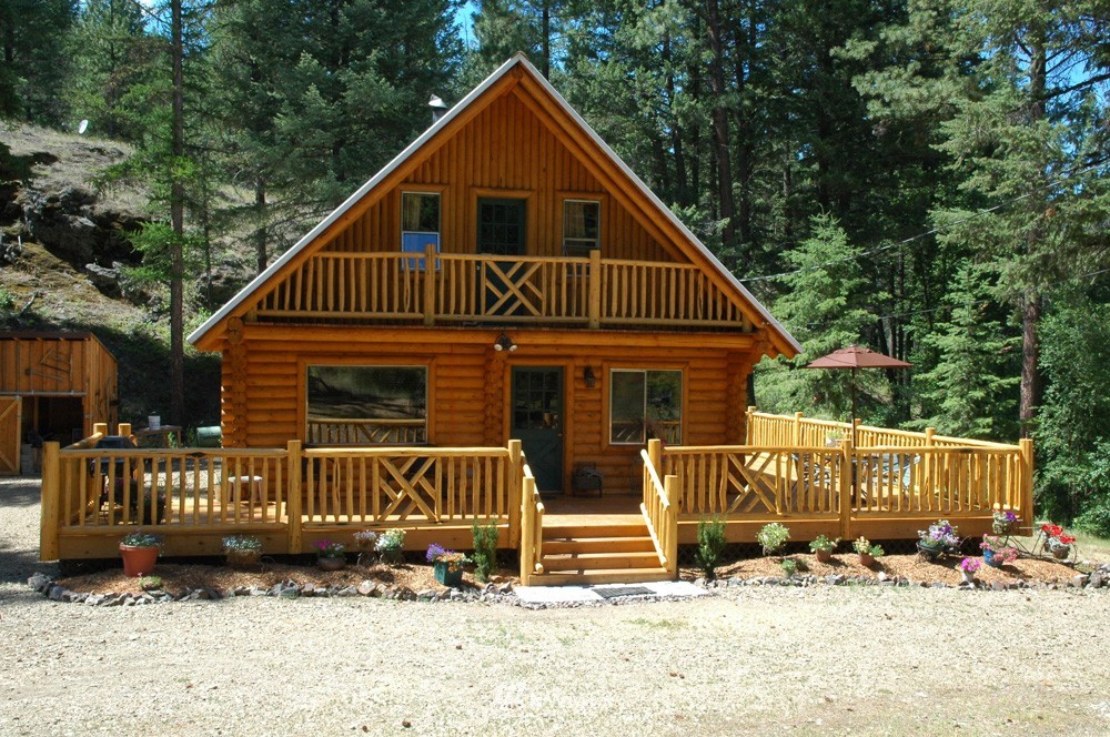 1330 Aeneas Valley Road Tonasket, WA 98855 - Photo 1 of 25 Gallery Image 1