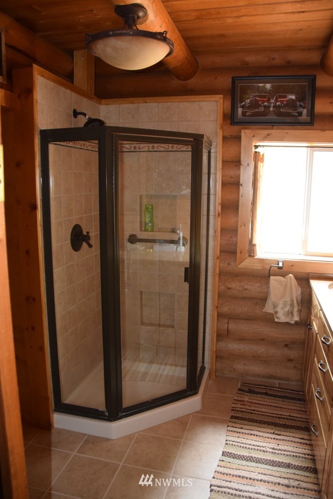 1330 Aeneas Valley Road Tonasket, WA 98855 - Photo 12 of 25 Gallery Image 12