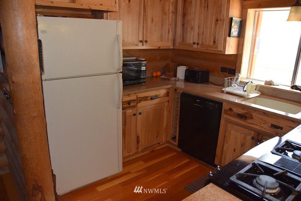 1330 Aeneas Valley Road Tonasket, WA 98855 - Photo 16 of 25 Gallery Image 16