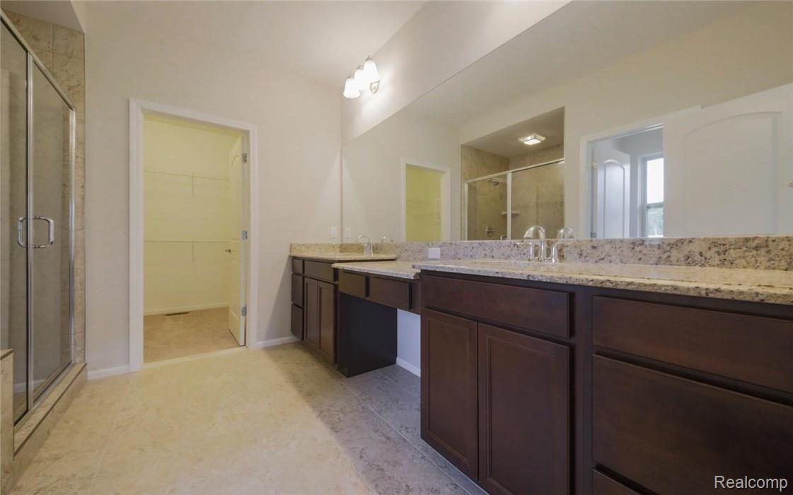 5477 Woodfall Road Clarkston, MI 48348 - Photo 18 of 31 18.jpg