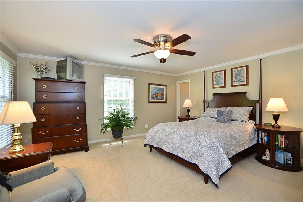 785 Elm Spring Road Mt. Lebanon, PA 15243 - Photo 4 of 25 Master Bedroom