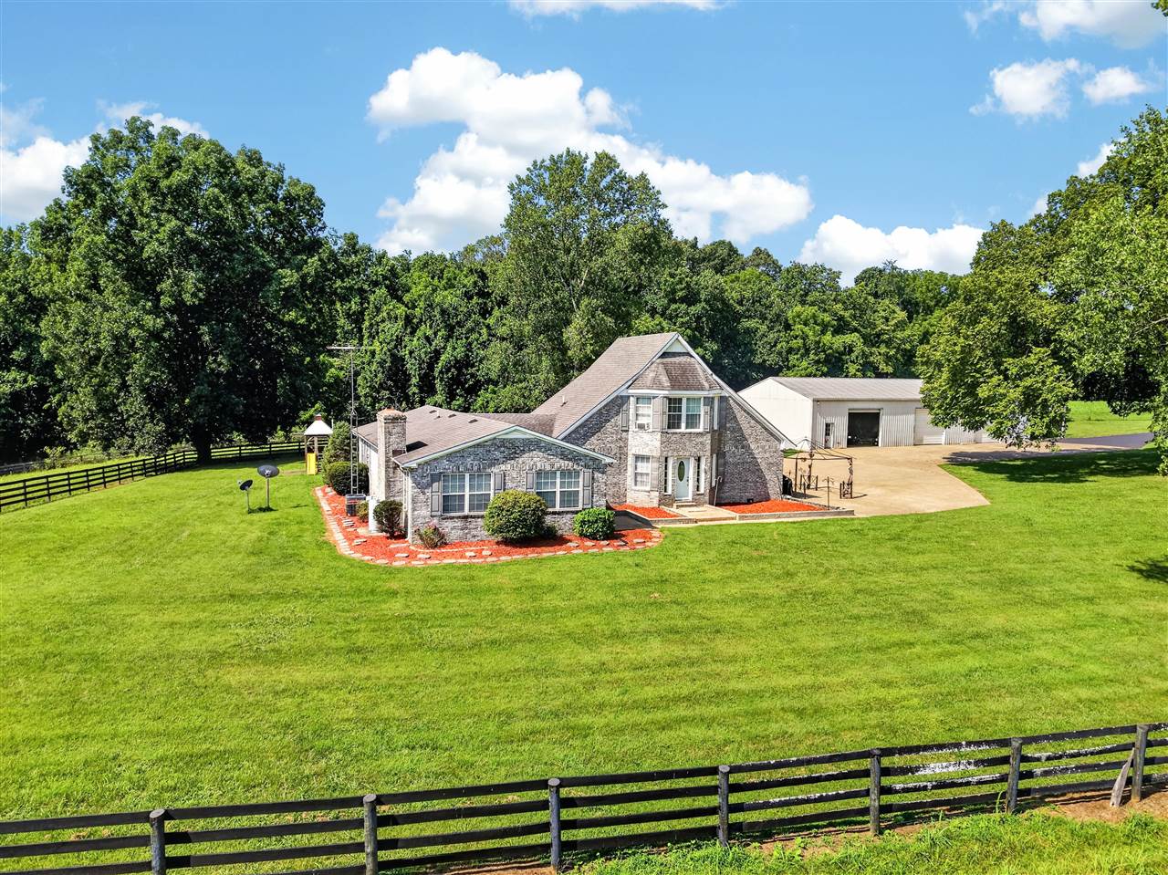 2327 Larmon Mill Road Alvaton, KY 42122 - Photo 3 of 11 Gallery Image 3