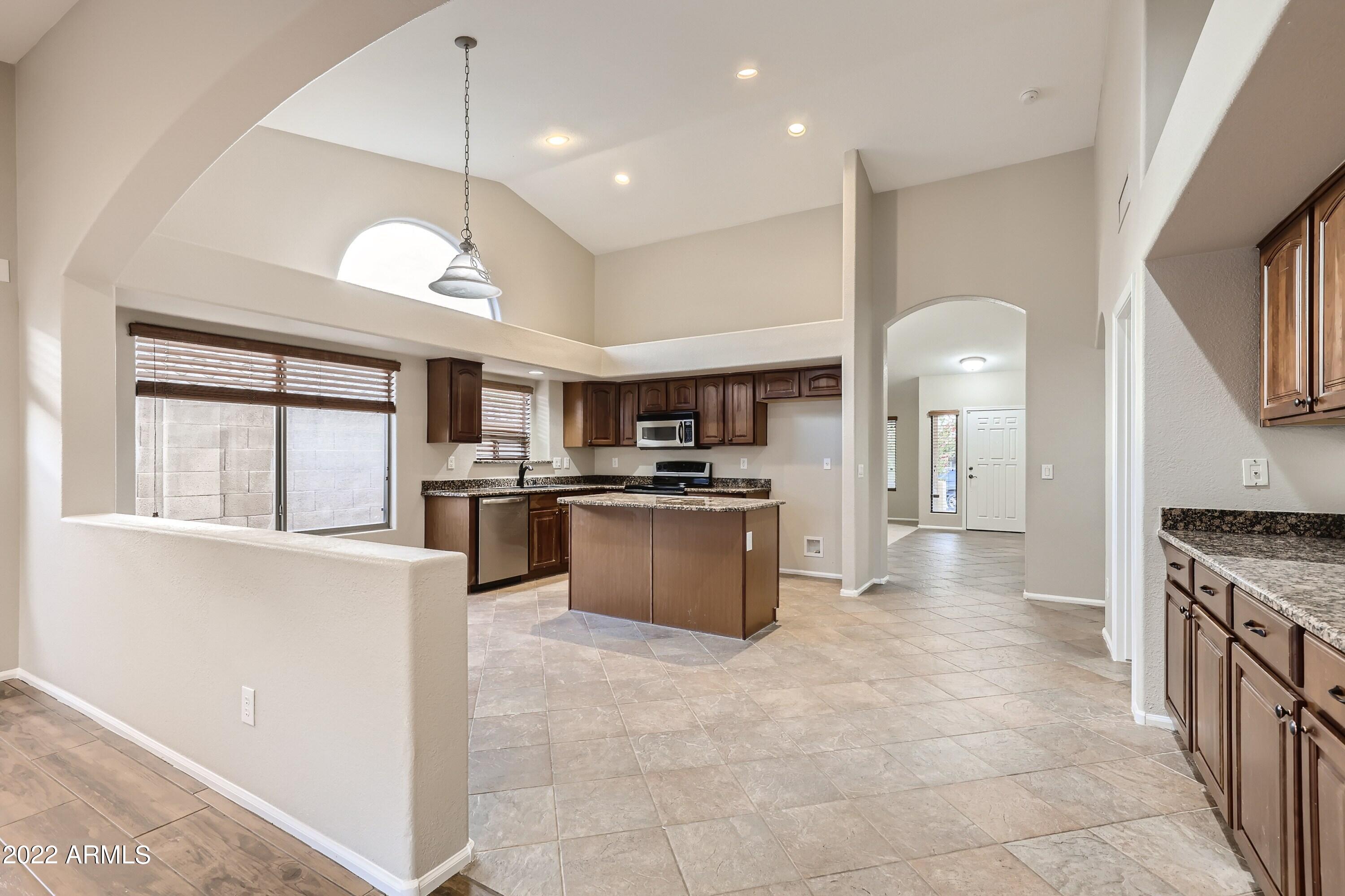 2215 West Roy Rogers Road Phoenix, AZ 85085 - Photo 13 of 34 17 Kitchen