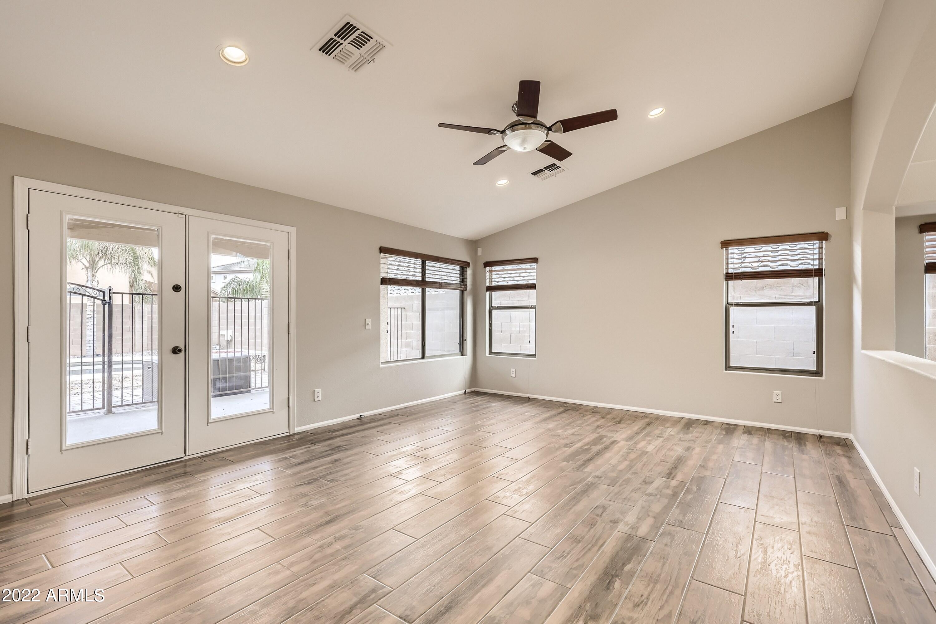2215 West Roy Rogers Road Phoenix, AZ 85085 - Photo 15 of 34 20 Family Room