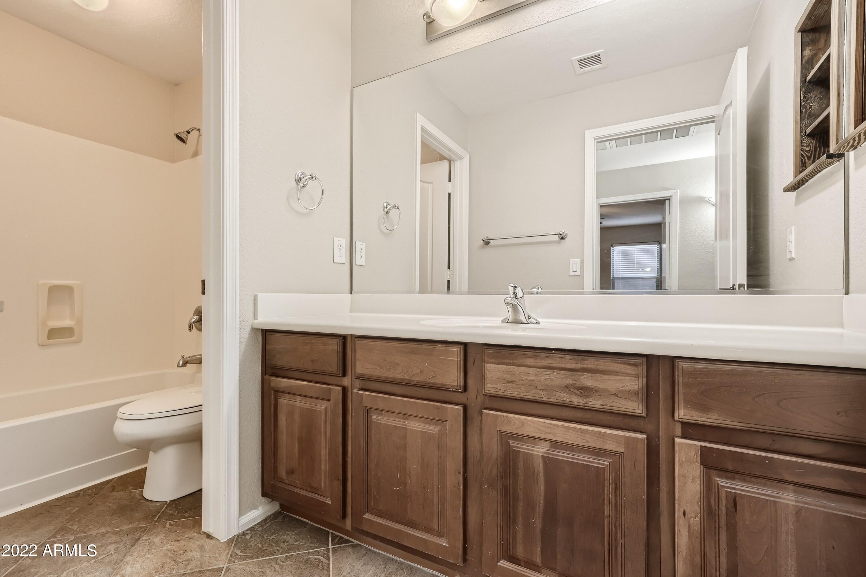 2215 West Roy Rogers Road Phoenix, AZ 85085 - Photo 24 of 34 34 Bathroom