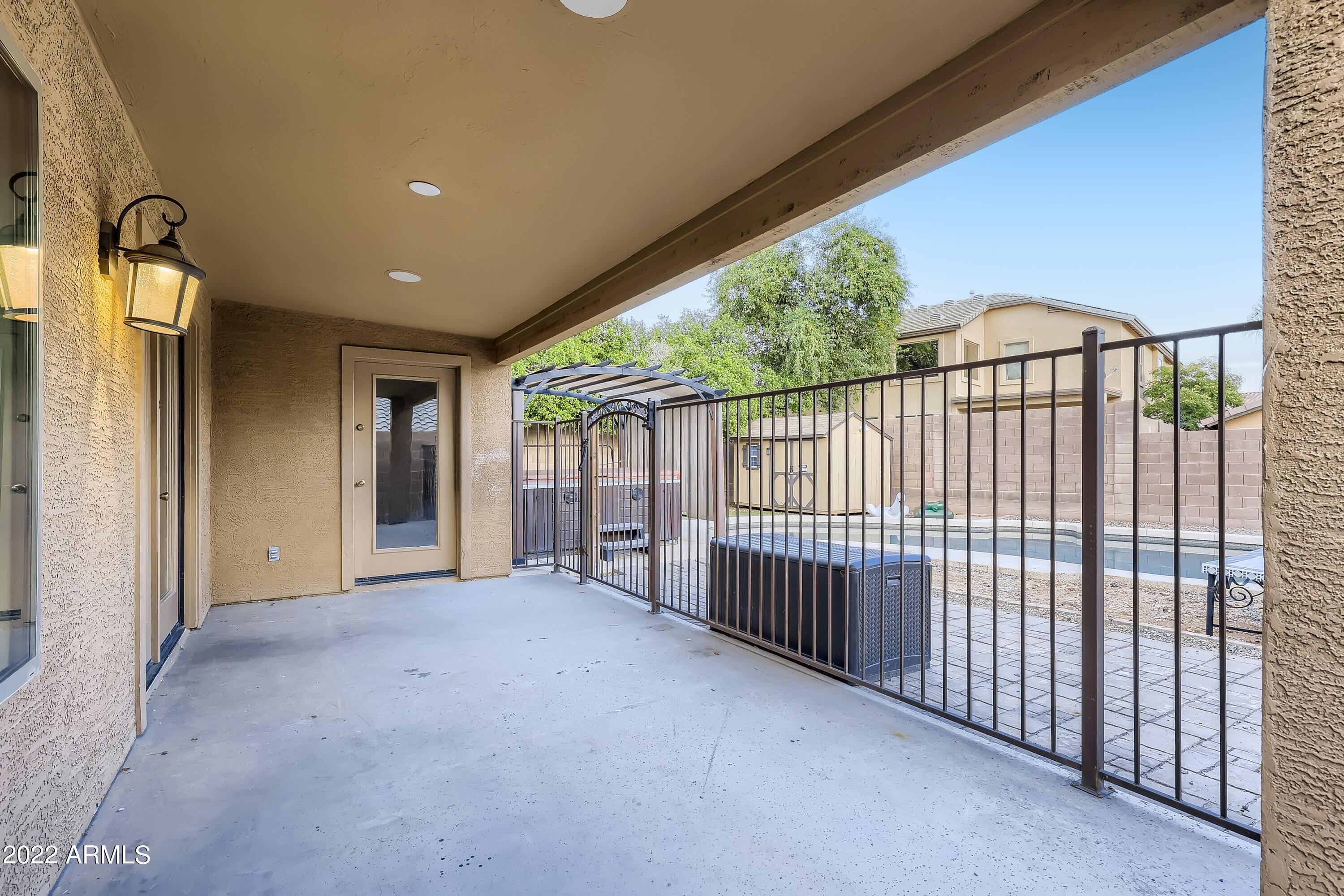 2215 West Roy Rogers Road Phoenix, AZ 85085 - Photo 26 of 34 37 Patio