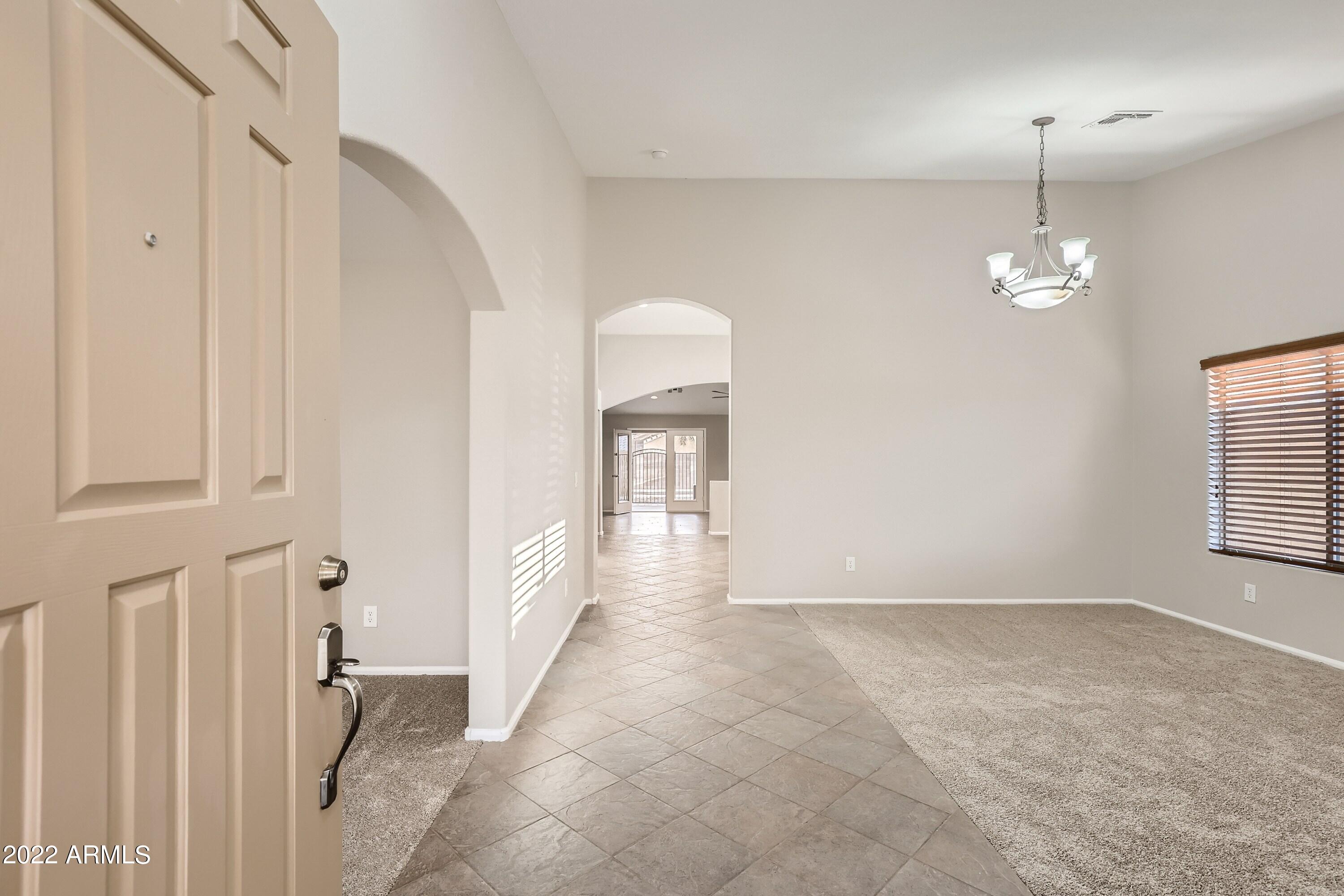 2215 West Roy Rogers Road Phoenix, AZ 85085 - Photo 4 of 34 08 Foyer