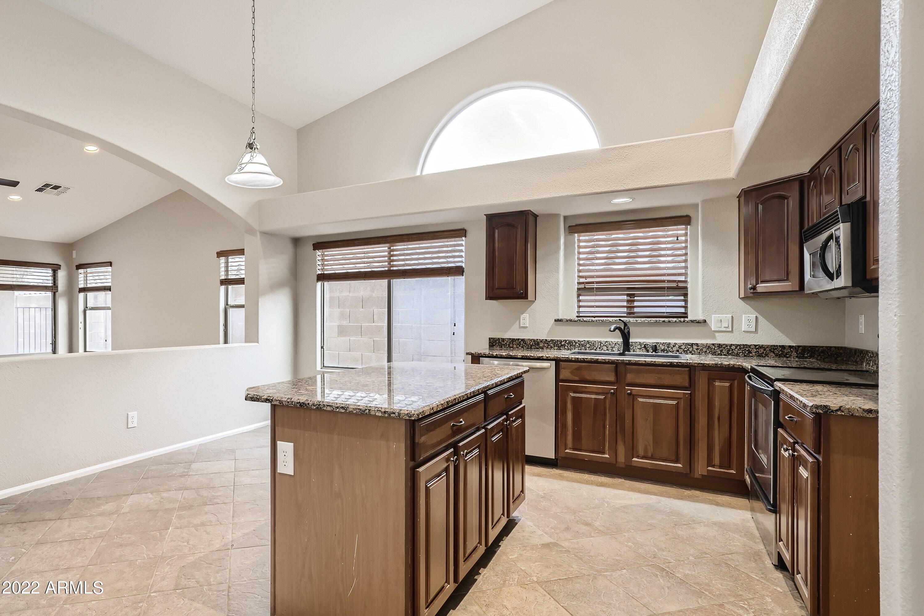 2215 West Roy Rogers Road Phoenix, AZ 85085 - Photo 9 of 34 13 Kitchen