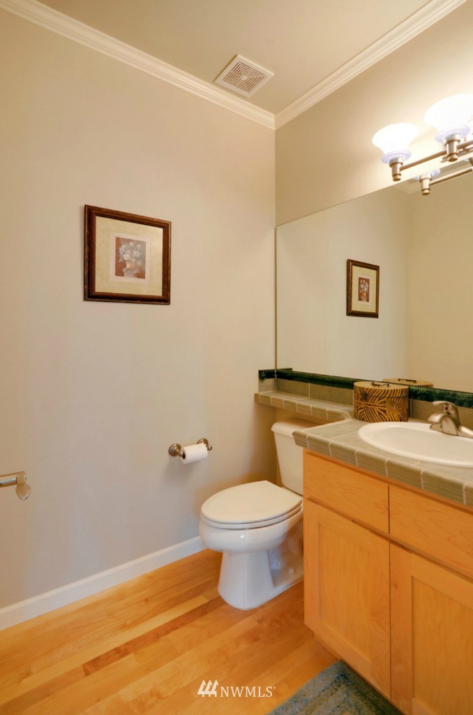 1205 231st Street Southeast Bothell, WA 98021 - Photo 14 of 22