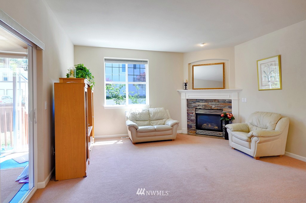 1205 231st Street Southeast Bothell, WA 98021 - Photo 7 of 22