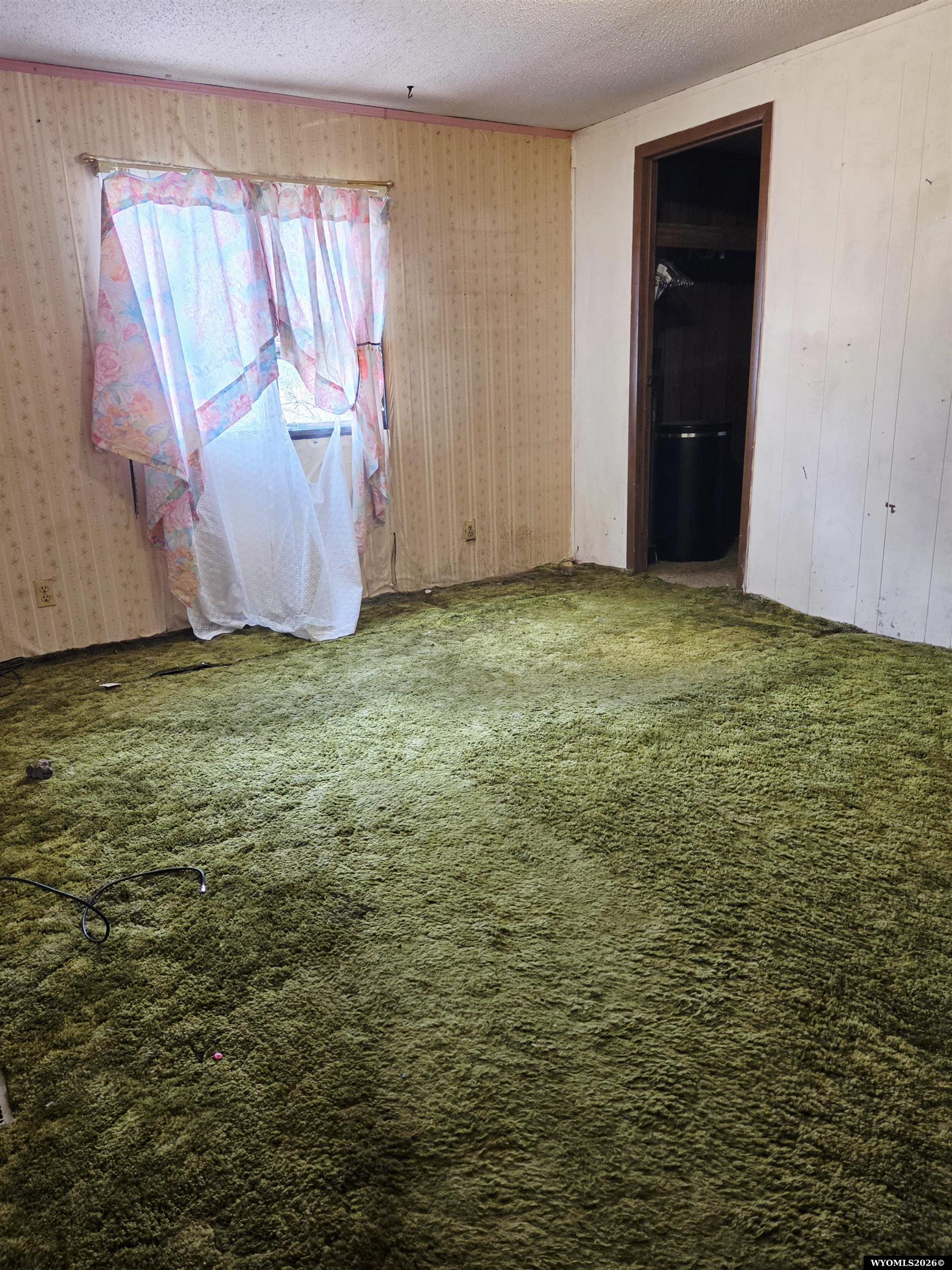 613 Harding Avenue Mills, WY 82604 - Photo 15 of 16 Gallery Image 15