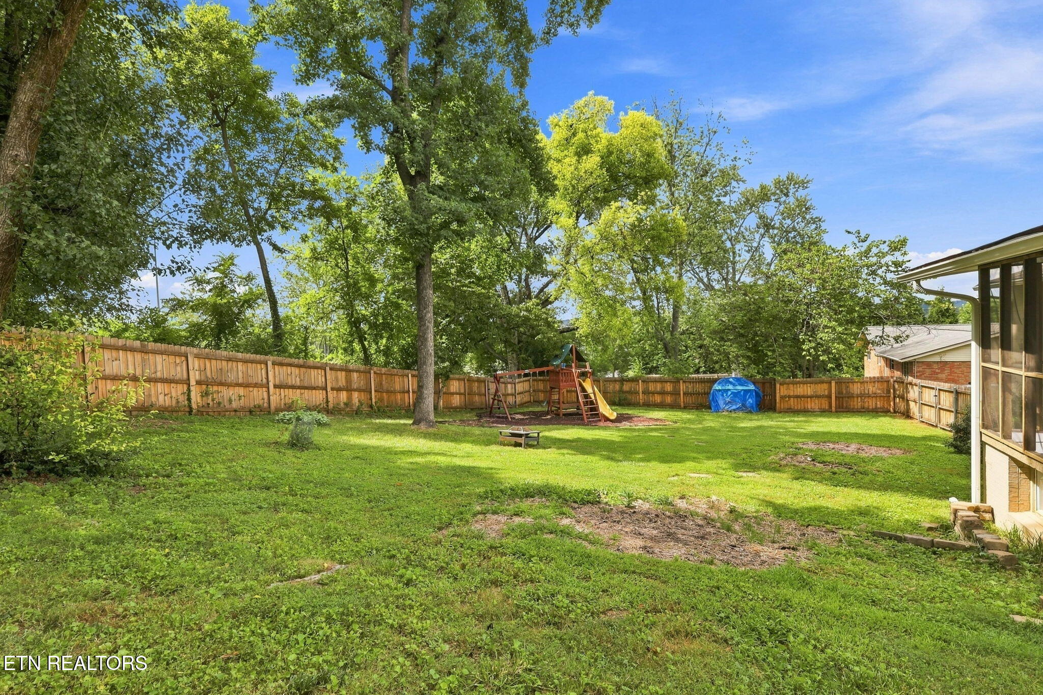 217 Clearfield Road Southwest Knoxville, TN 37922 - Photo 45 of 51 58-web-or-mls-3F1A5414