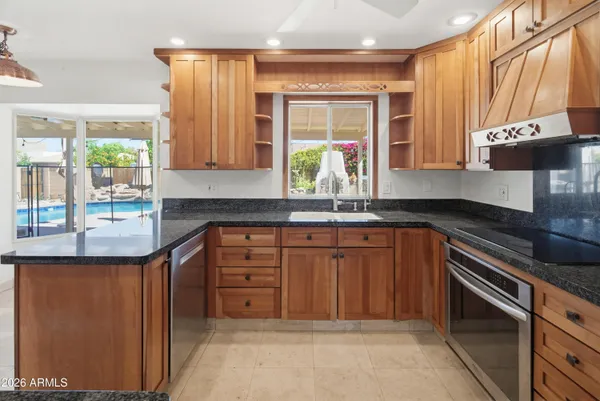 $679,000 | 6503 South Bonarden Lane, Tempe, AZ 85283