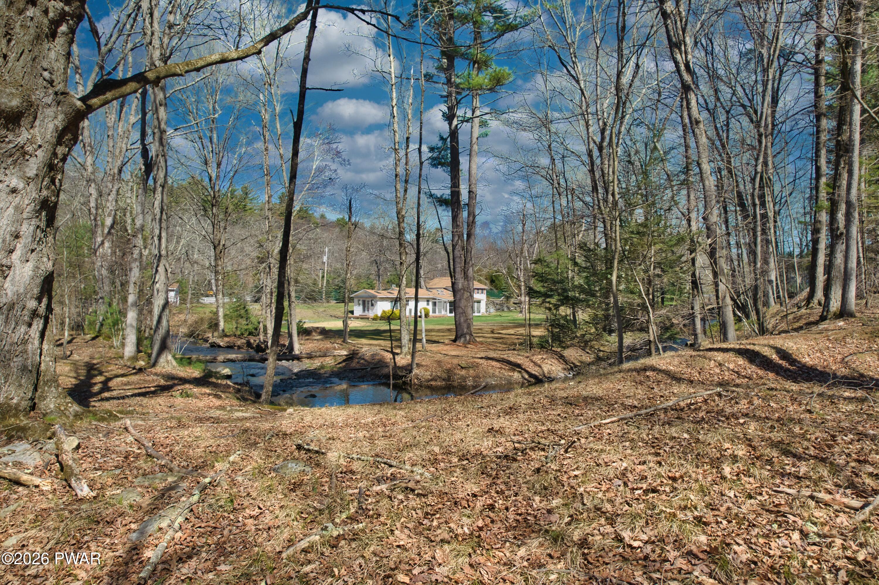 130 Log And Twig Road Dingmans Ferry, PA 18328 - Photo 34 of 41