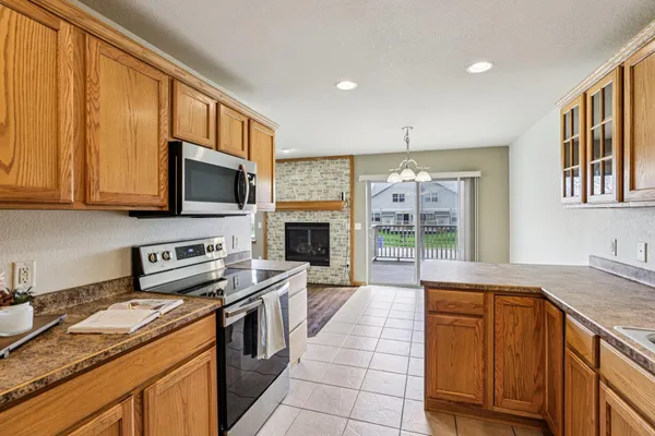 $275,000 | 224 Hometown Avenue, Unit 13, Fall River, WI 53932