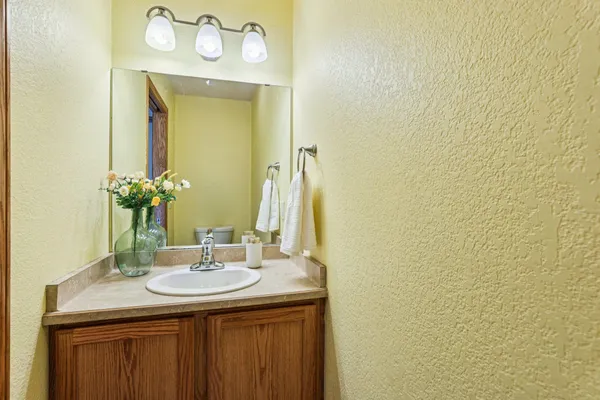 $275,000 | 224 Hometown Avenue, Unit 13, Fall River, WI 53932